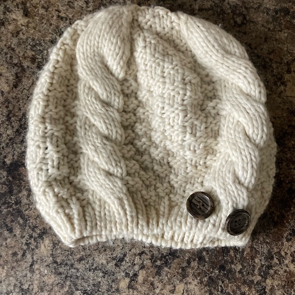 Beanie Hat - Picture 1 of 2